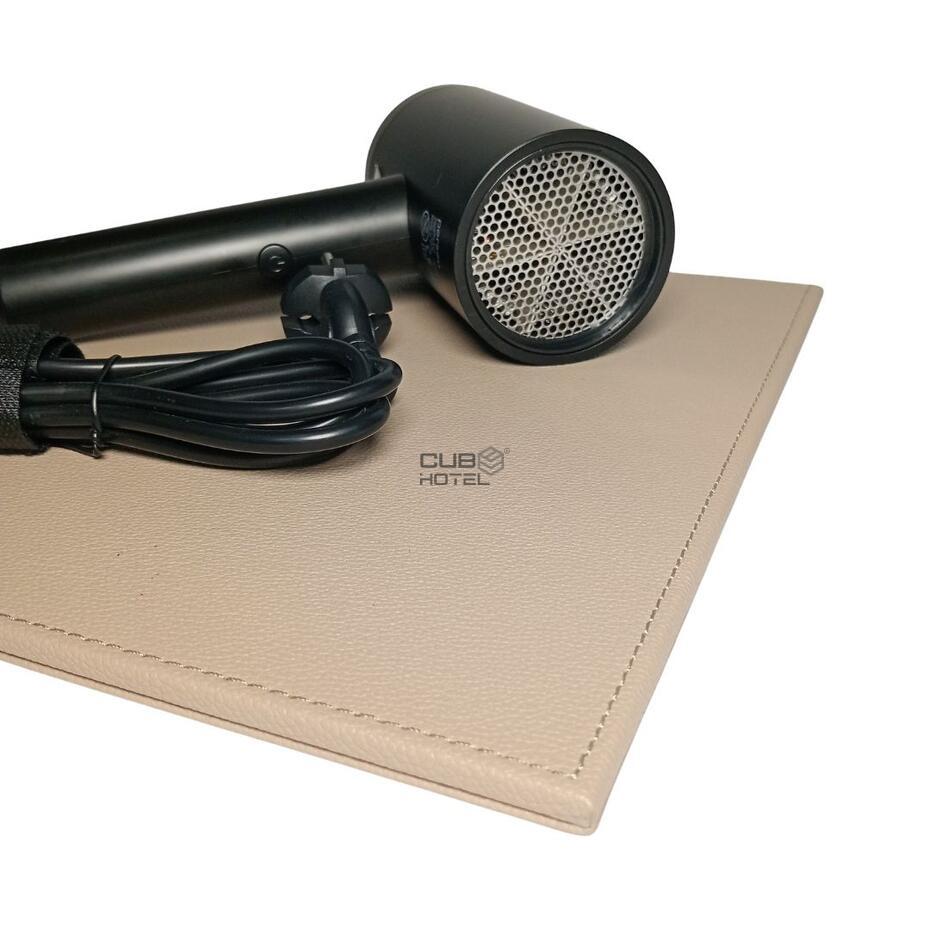 Bandeja SNAP Compacta 32x32cm em Pele Sintética Bege