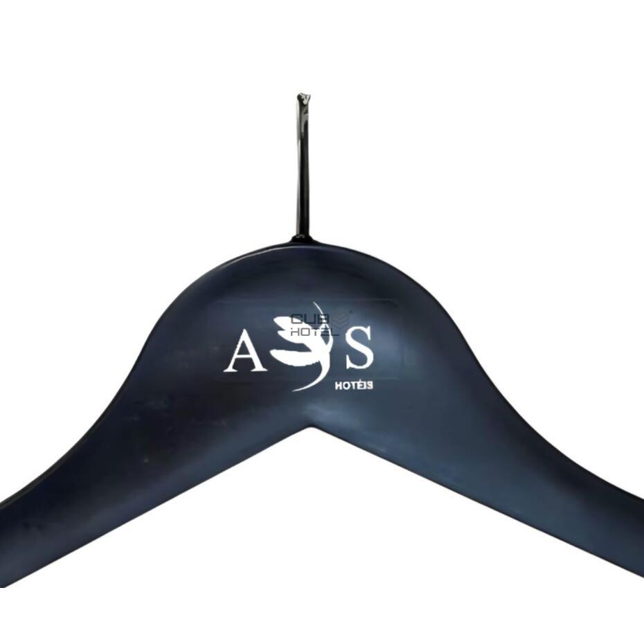 100 Premium Black Anti-Theft Plastic Hotel Hangers