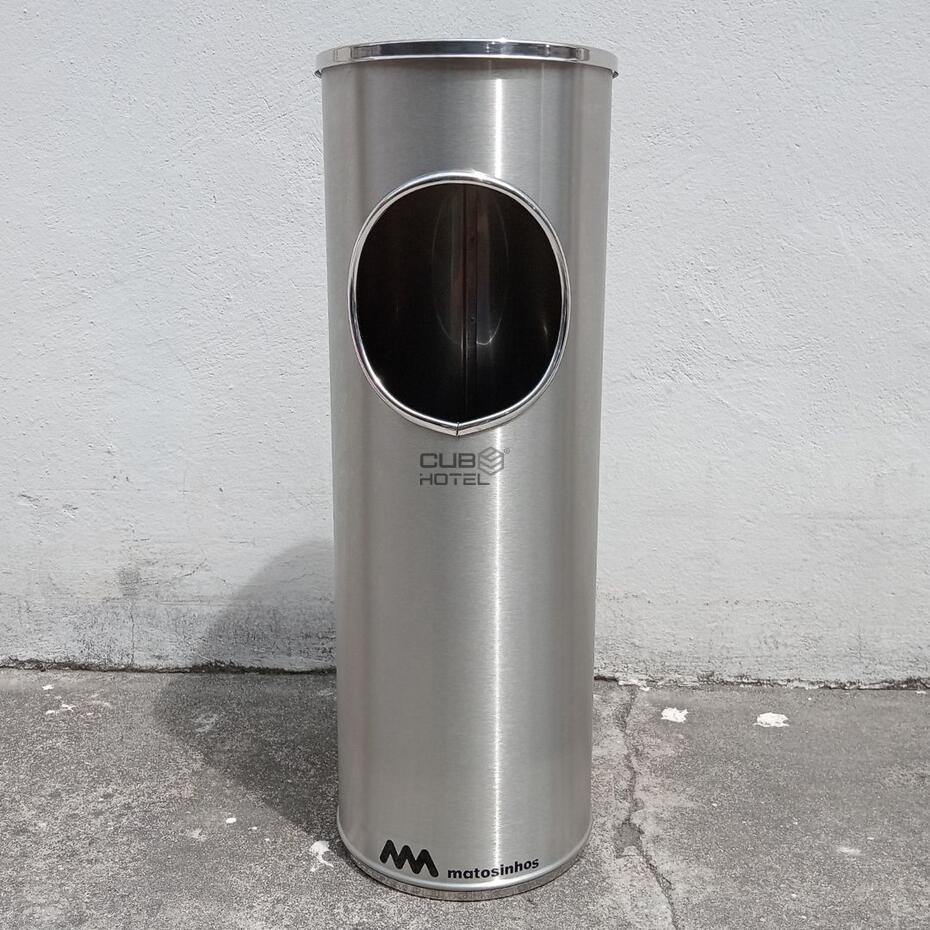 Stainless Steel Ashtray with Side Opening