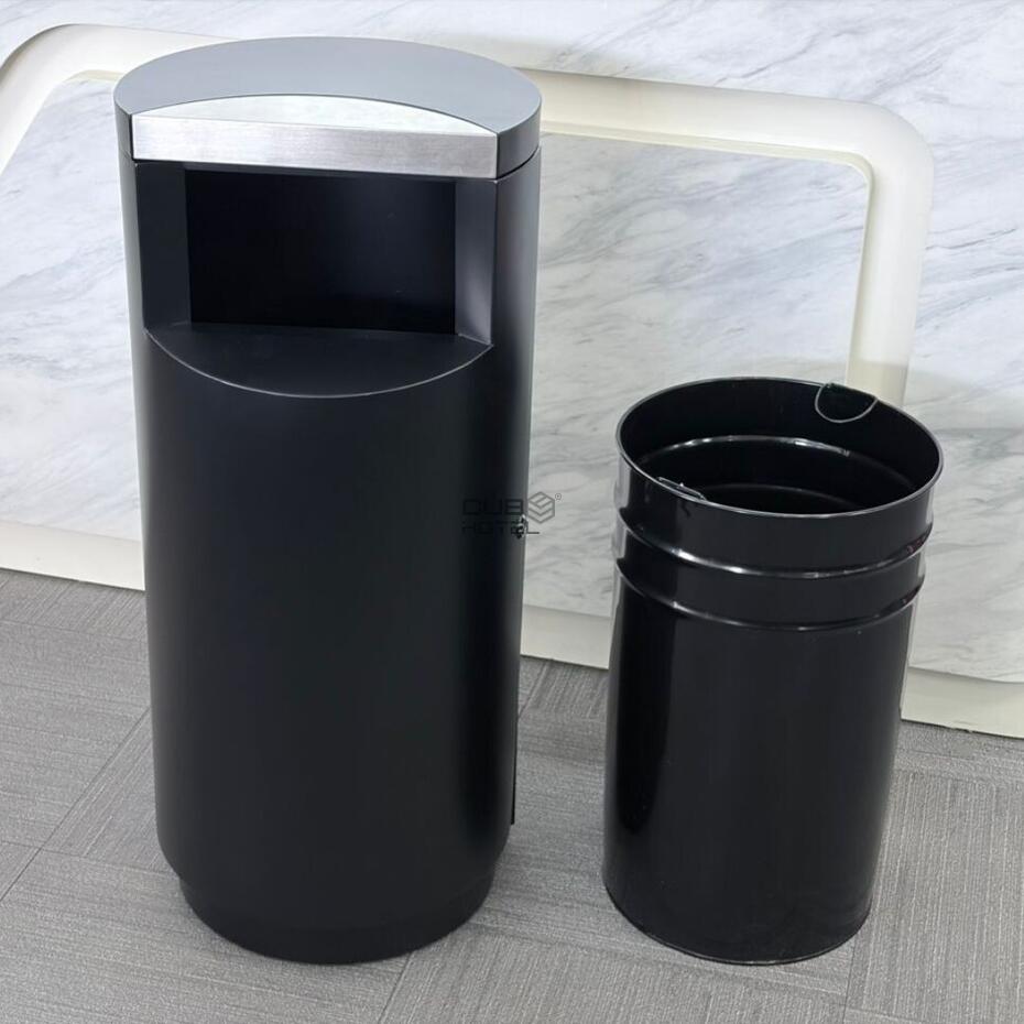 Papelera Exterior 45L Negra