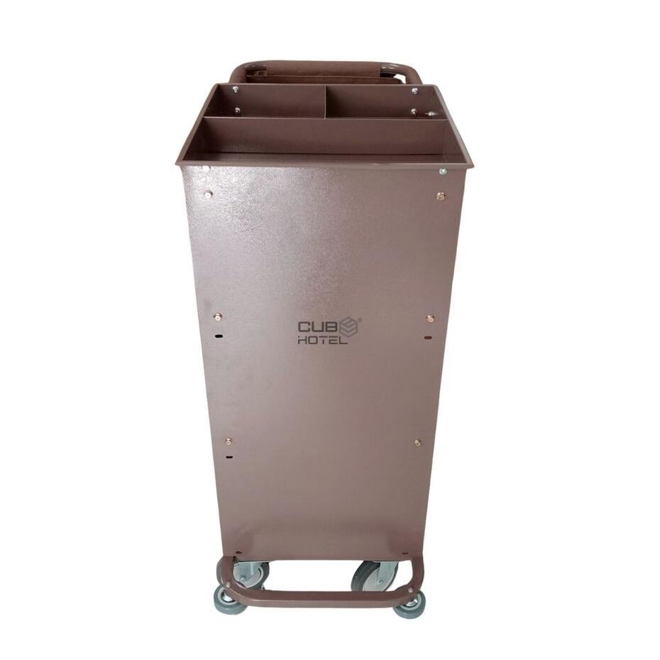 Carro Housekeeping com 1 saco e prateleiras
