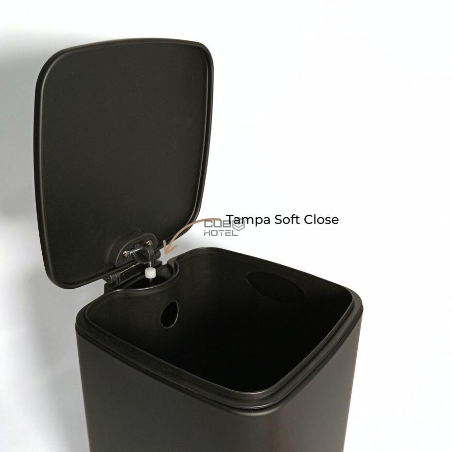 Black Square Bucket 6L Soft Close