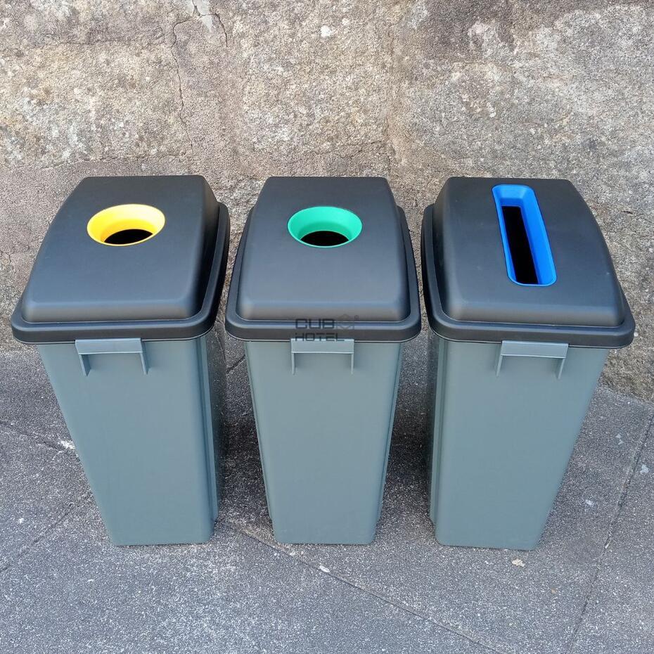 Ecoponto com rodas para Separação Resíduos  3x60L