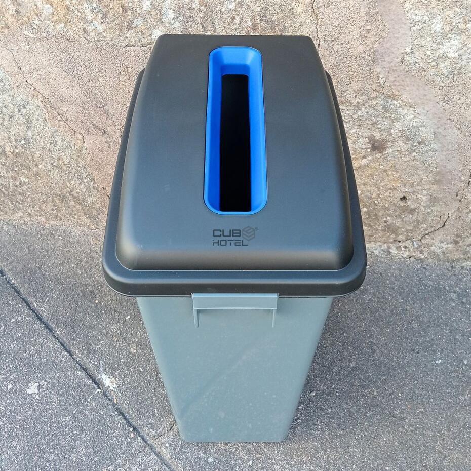 Ecoponto com rodas para Separação Resíduos  3x60L