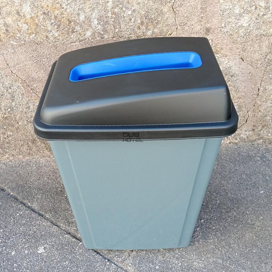 Ecoponto com rodas para Separação Resíduos  3x60L