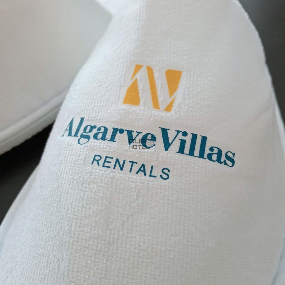 Pantuflas Personalizadas 3000 Pares Mínimo