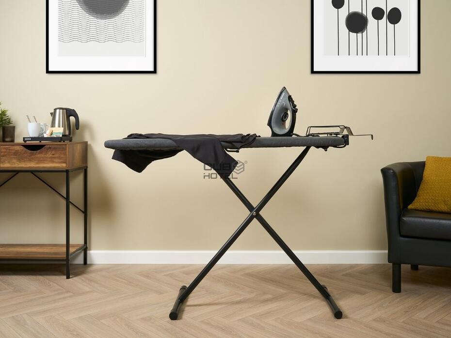 Ironing Board Kit + 1600W Steam Iron + Holder
