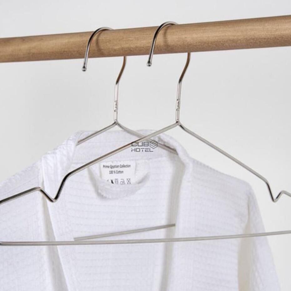 100 Metal Hangers with Hooks