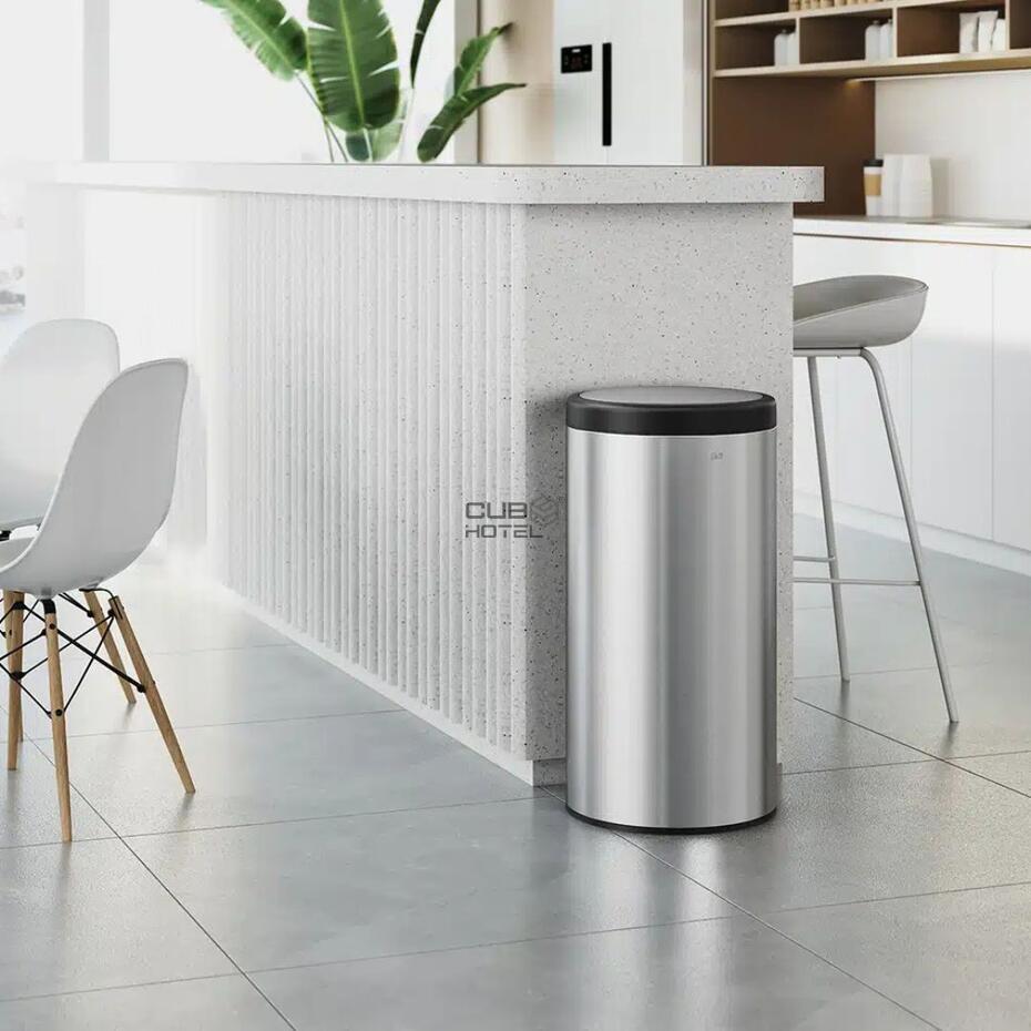 Balde Villa Swing 40L Inox Escovado Tampa Basculante