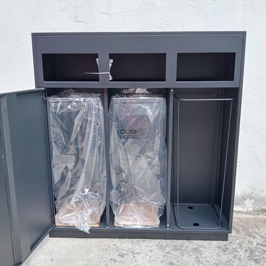 Ecoponto 180L Exterior para Espaços Públicos com 3 Separadores