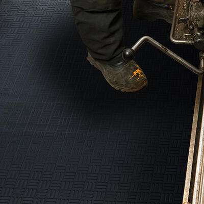 Rubber Mat Scrape